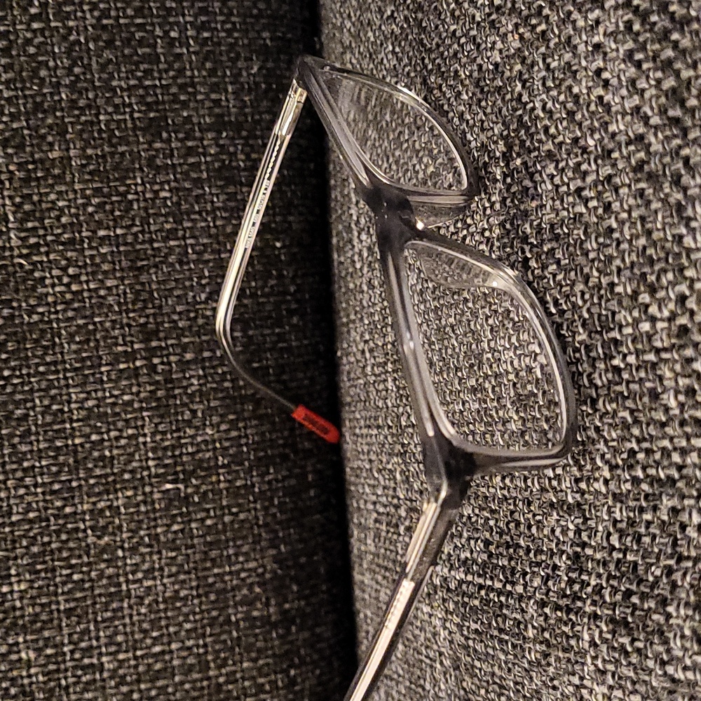 KIDS NIKE 5542 060 Crystal Dark Grey & Gym Red Eyeglasses 50/16/135